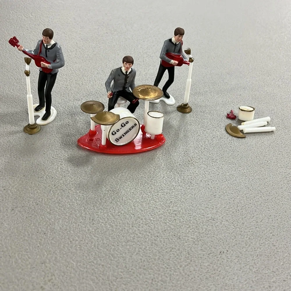 Vintage 60’s WILTON Go-Go BEATLES Swingers Plastic Cake Toppers
